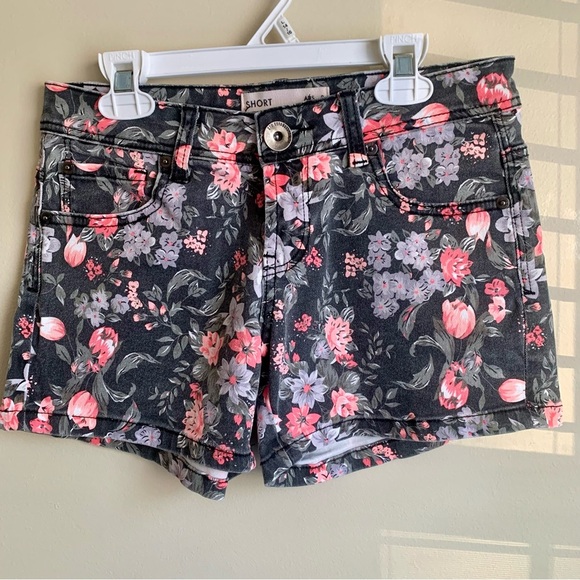 Cotton On SHORT Carissa printed Portia garden floral shorts size 4 EUC - Picture 1 of 4